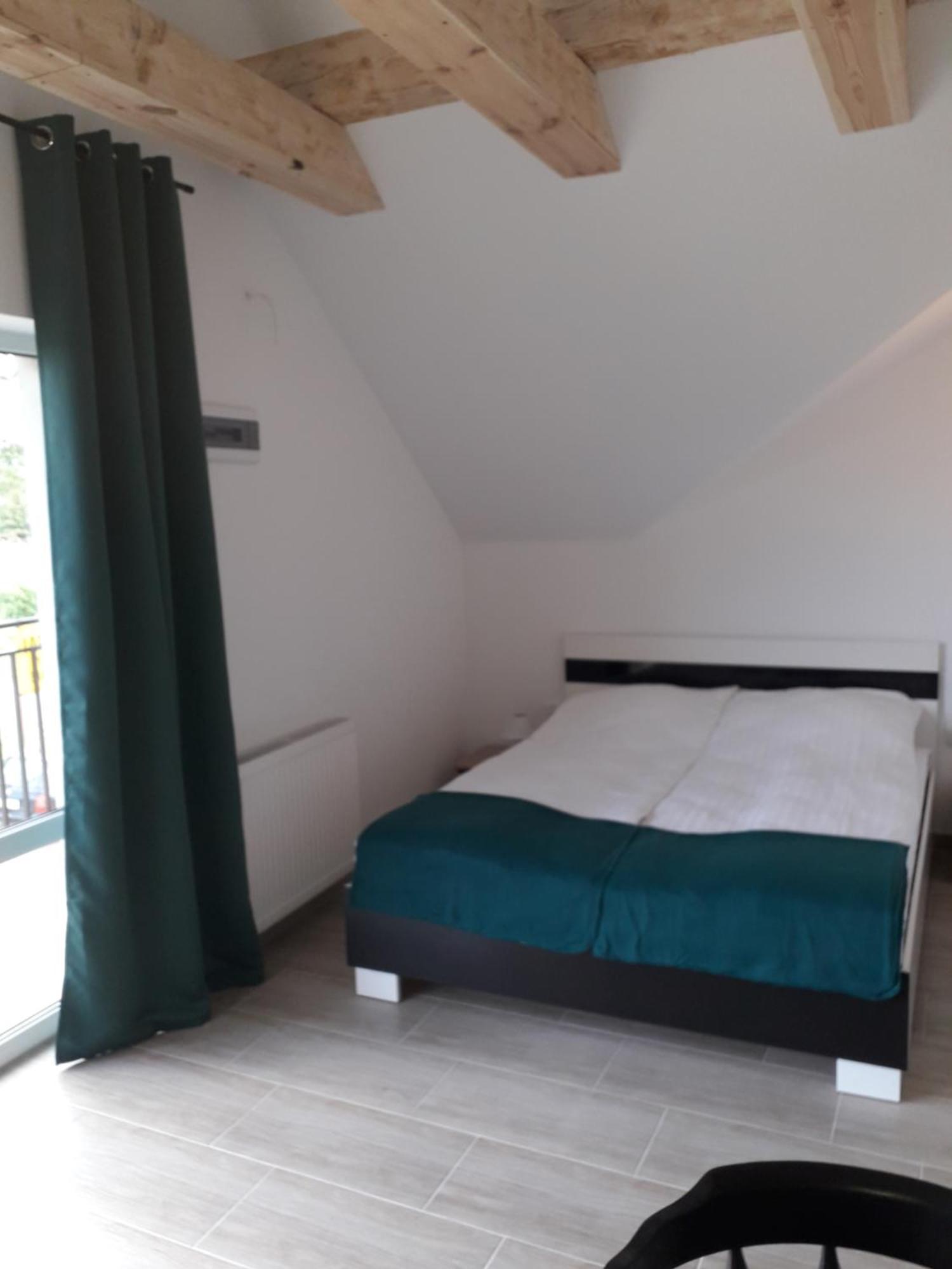 Paprotowka Apartament Wiosenny Paprotno Екстериор снимка