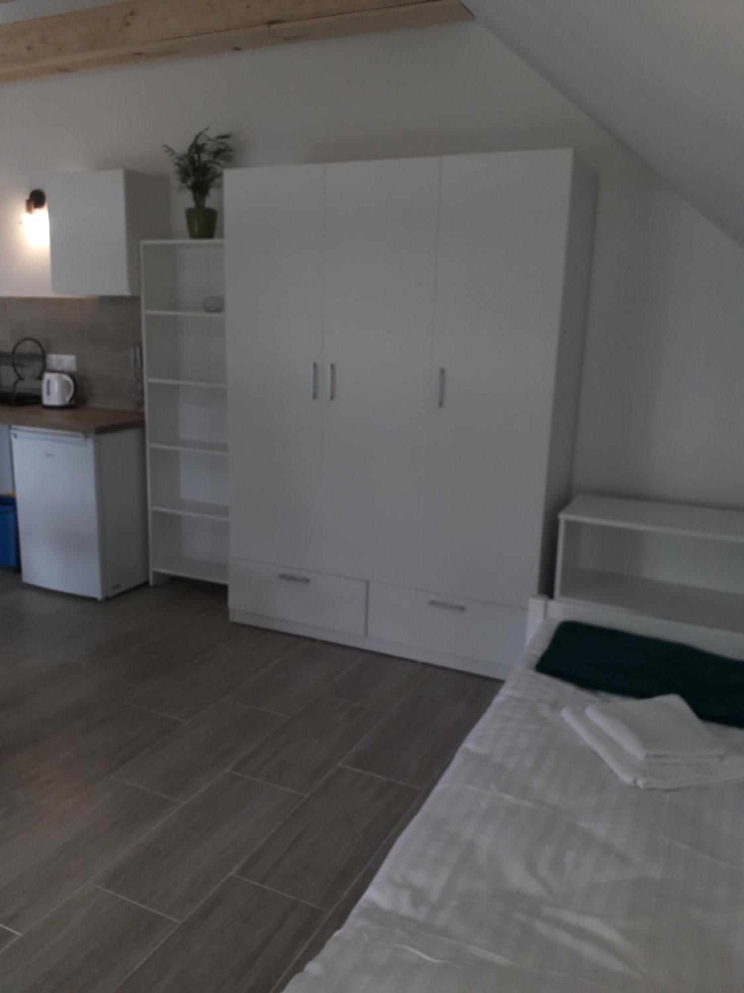 Paprotowka Apartament Wiosenny Paprotno Екстериор снимка